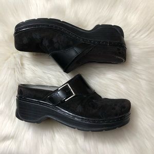 Klogs Black Suede Leather Floral